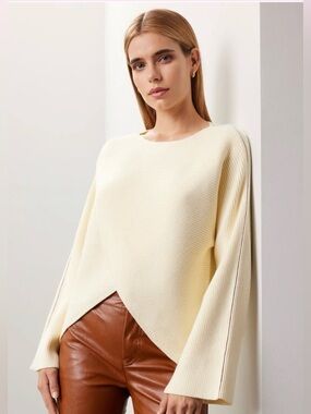 Love, Whit by Whitney Port Beige Cream Knit Pullover Criss cross  Sweater
